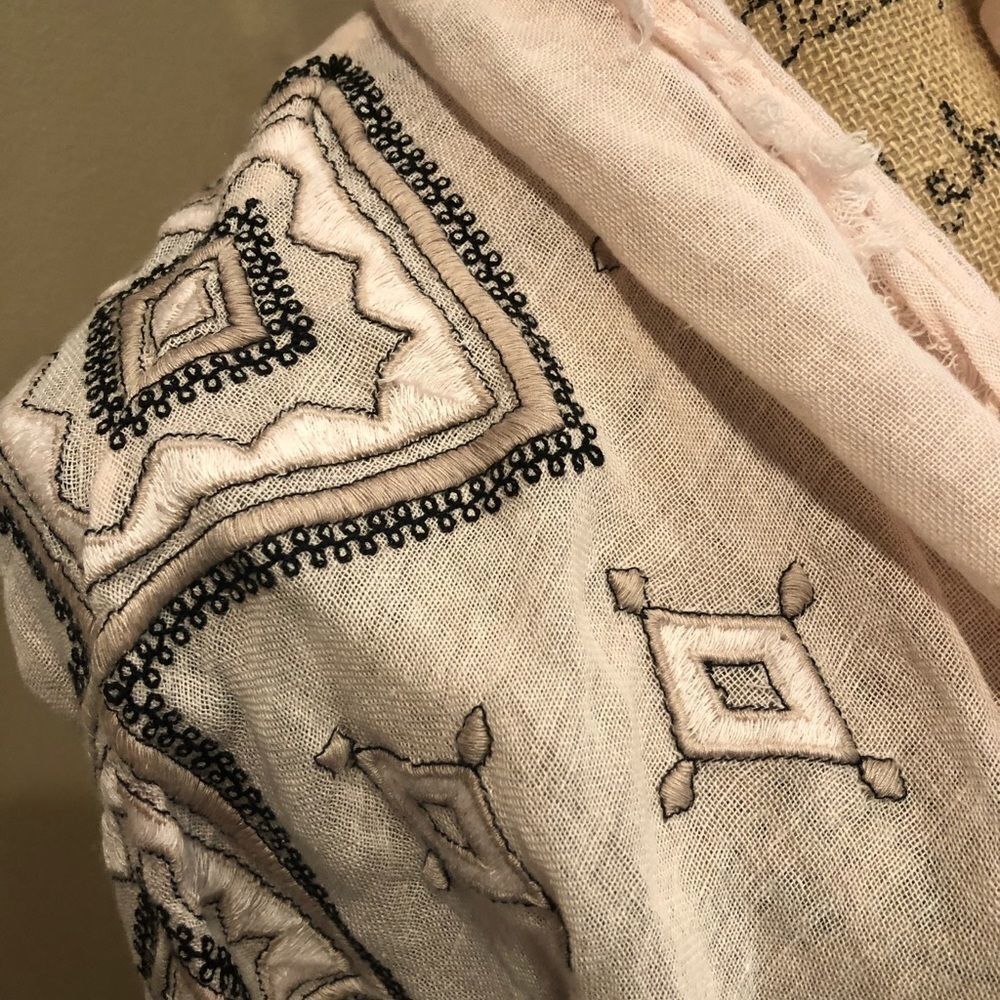 NWT Free People Isabella Embroidered Robe XS - Picture 5 of 6
